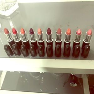 10 MAC Lipsticks $100